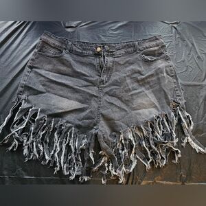 Frayed Hem Denim Shorts